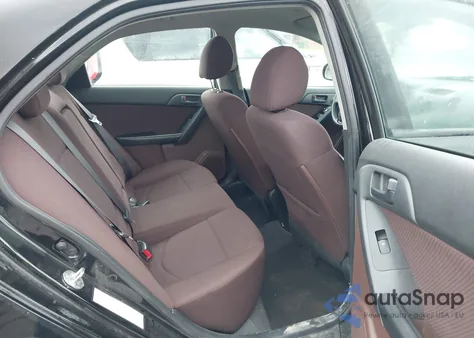 2011 Kia Forte Ex z USA, uszkodzony, nr VIN KNAFU4A22B5351663